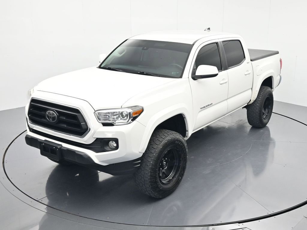 Used 2021 Toyota Tacoma SR5 AWD/4WD image 29