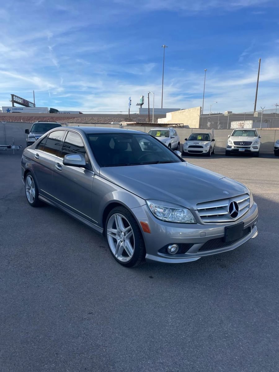 Used 2008 Mercedes-Benz C 350 Sport image 2