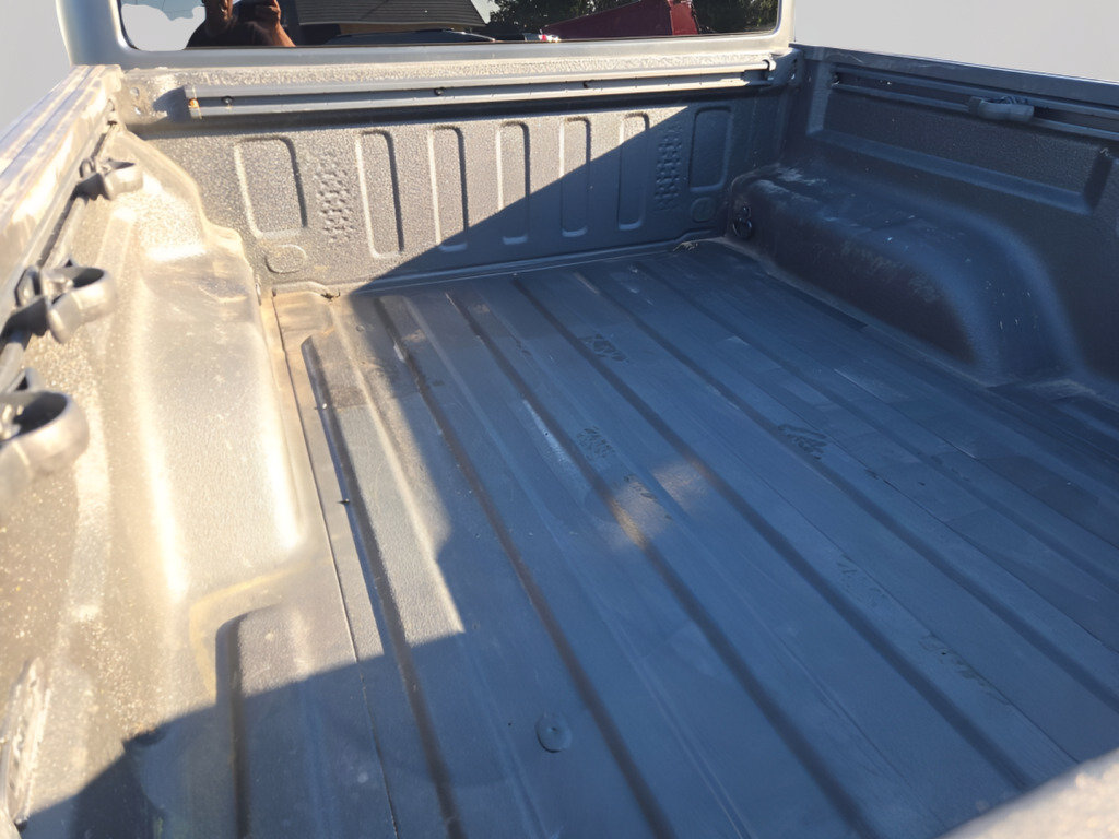 Certified 2020 Jeep Gladiator Overland AWD/4WD image 19