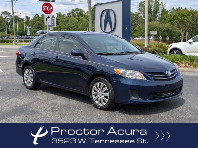 Used 2013 Toyota Corolla LE FWD image 1