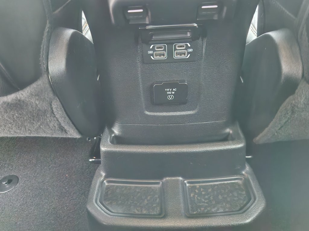 Used 2021 Jeep Wrangler Unlimited Sahara AWD/4WD image 19