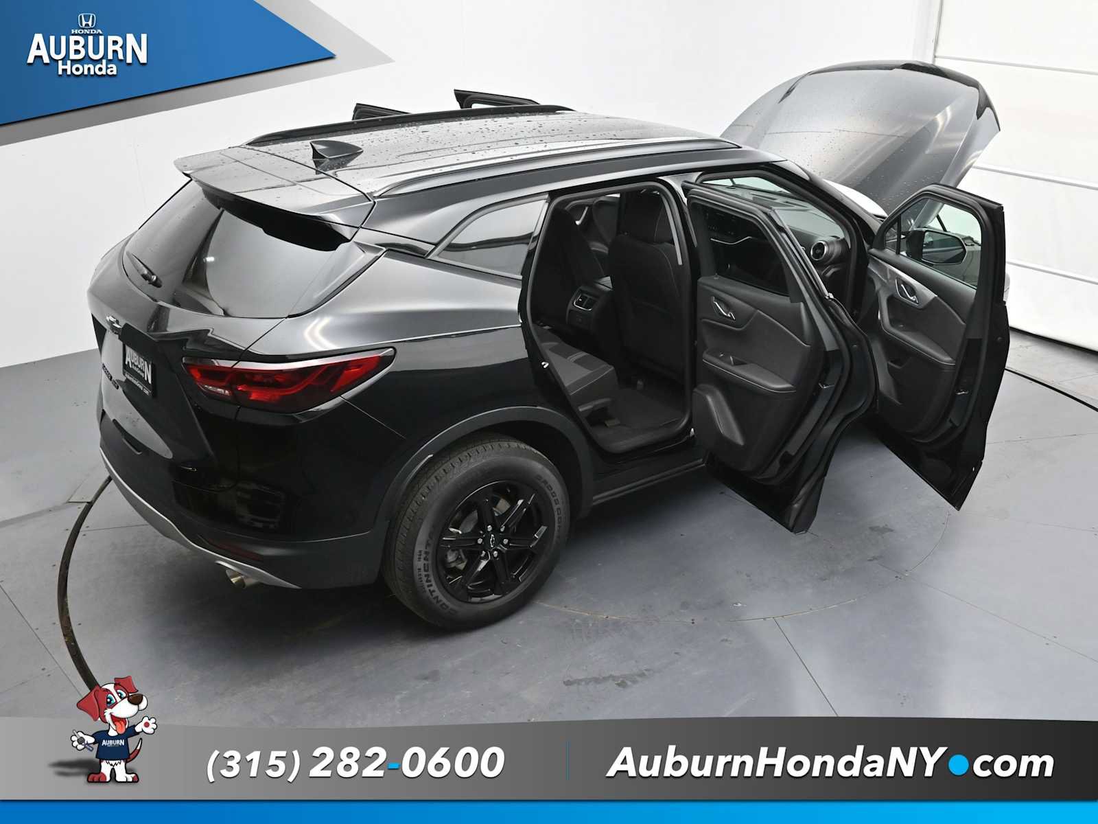 Used 2025 Chevrolet Blazer LT w/ Convenience Package image 36