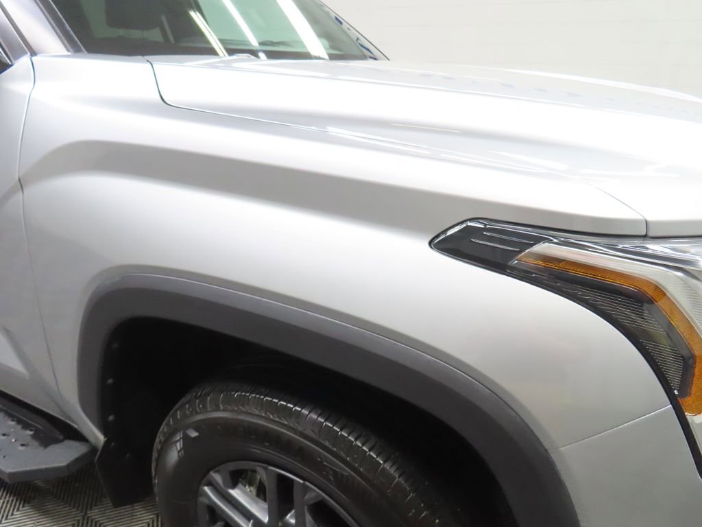 Used 2025 Toyota Tundra SR5 w/ SR5 Convenience Package AWD/4WD image 29