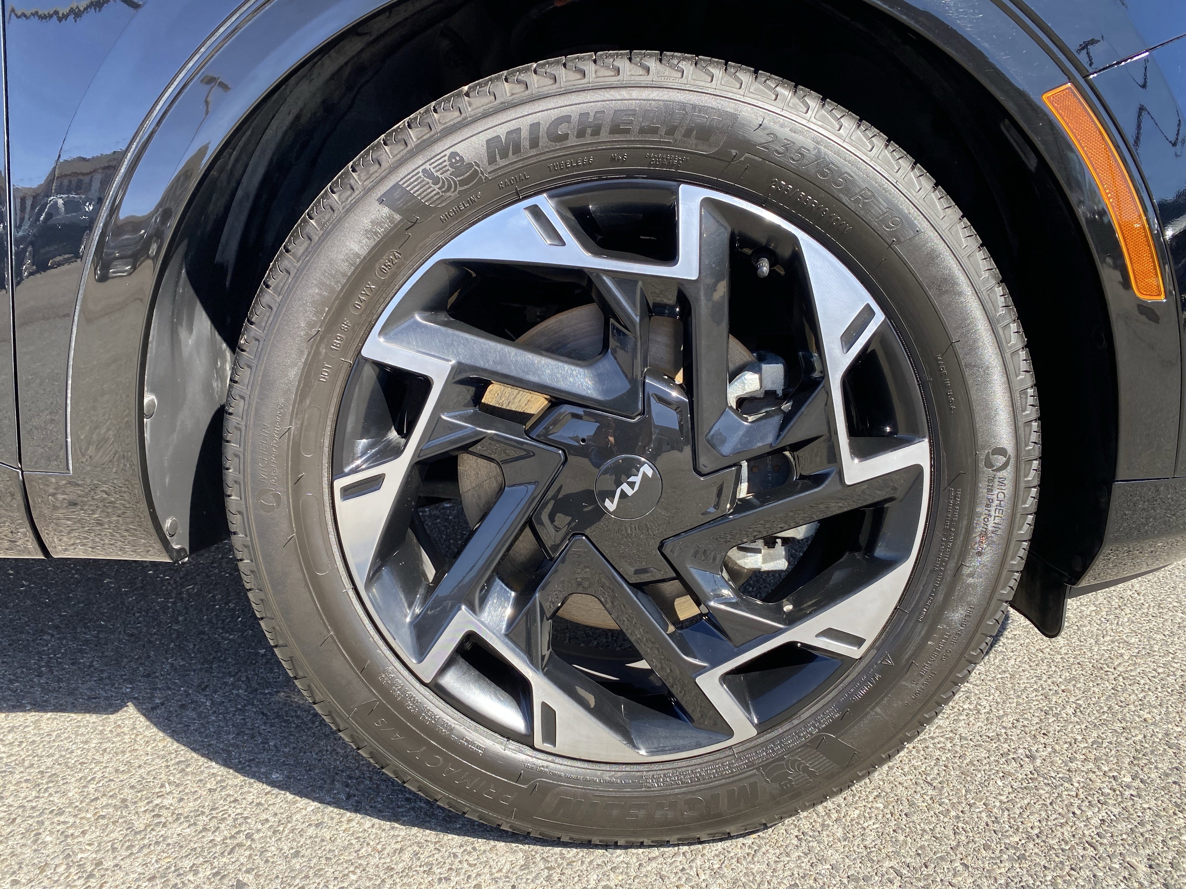 Used 2024 Kia Sportage SX image 11