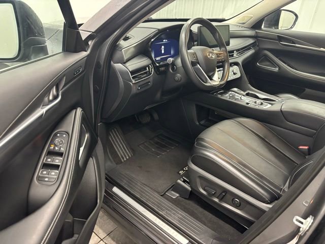 Used 2024 INFINITI QX60 Luxe w/ Performance Audio Package AWD/4WD image 16