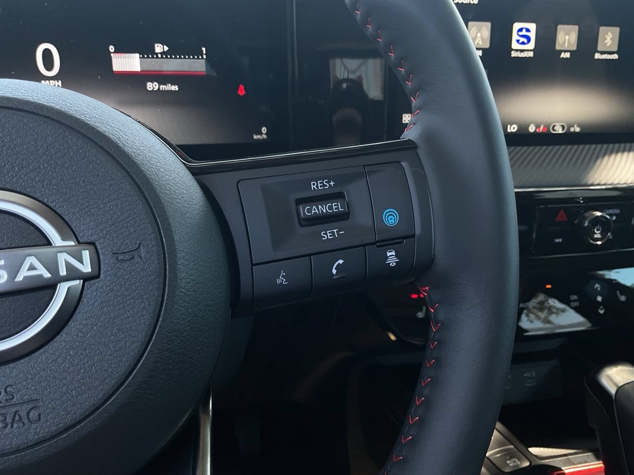 New 2027 Nissan Kicks SR AWD/4WD image 34