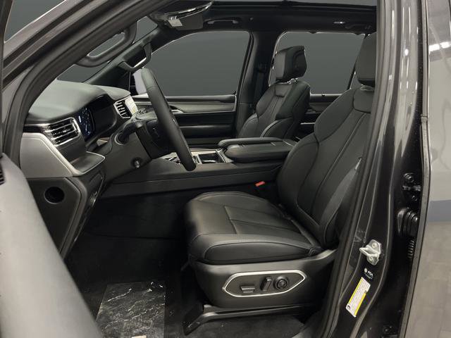 New 2026 Jeep Grand Wagoneer L Limited image 4