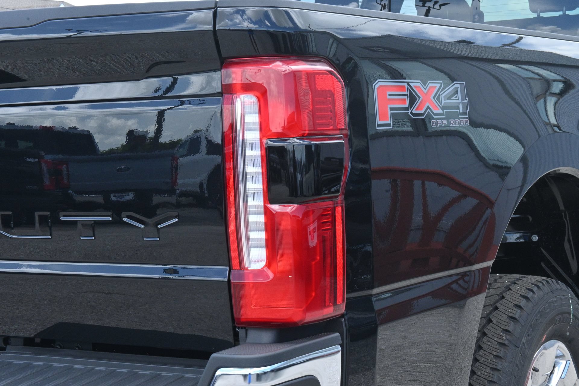 New 2026 Ford F350 Lariat w/ Lariat Premium Package AWD/4WD image 37