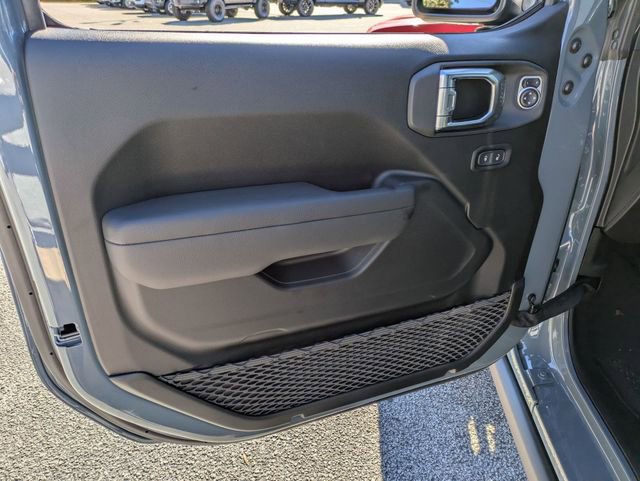 New 2026 Jeep Gladiator Mojave w/ Technology Group image 11