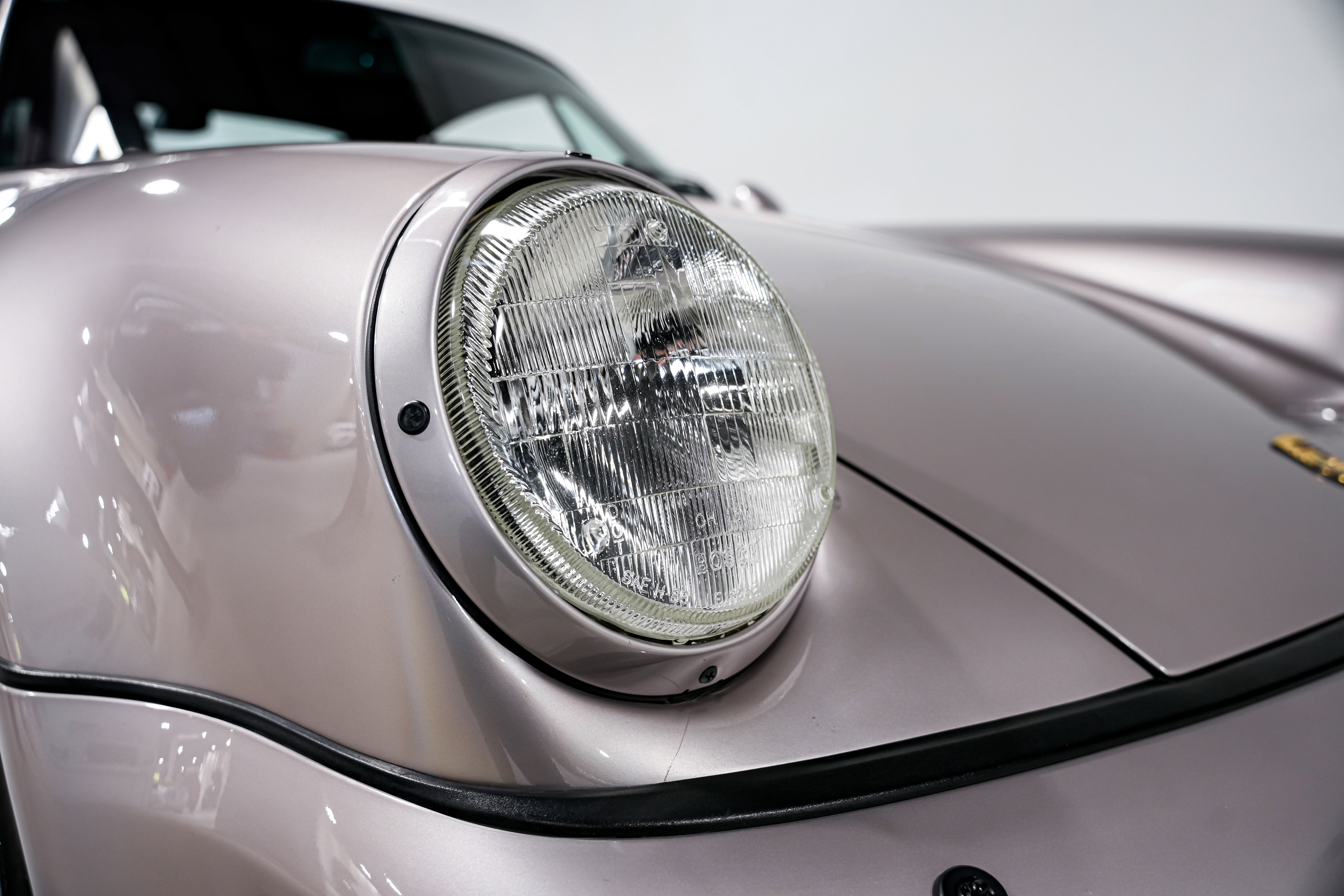 Used 1994 Porsche 911 Turbo RWD image 43