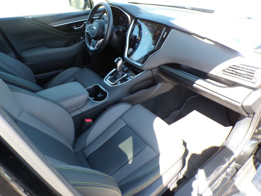 Used 2023 Subaru Outback Onyx Edition AWD/4WD image 17