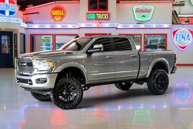 Used 2021 RAM 2500 Limited AWD/4WD image 2