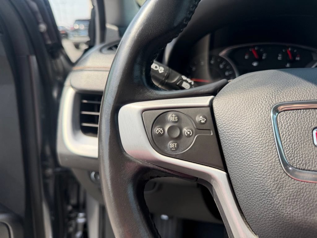 Used 2020 GMC Terrain SLE FWD image 27