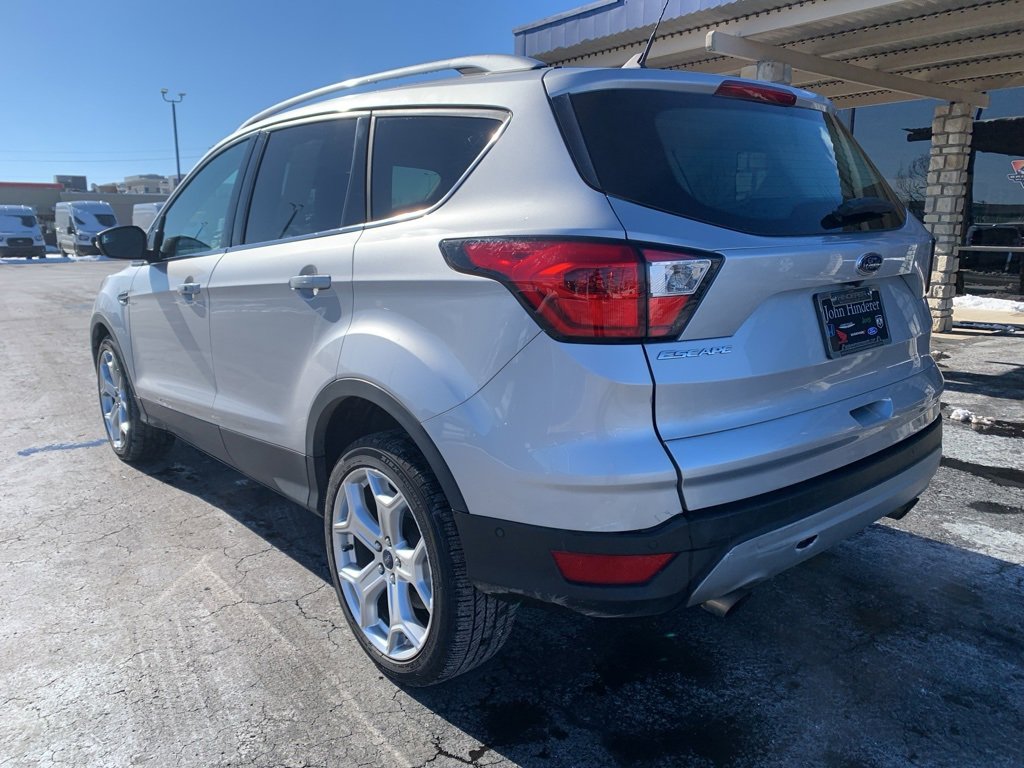 Used 2019 Ford Escape Titanium image 5