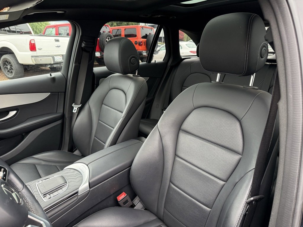 Certified 2022 Mercedes-Benz GLC 300 image 13