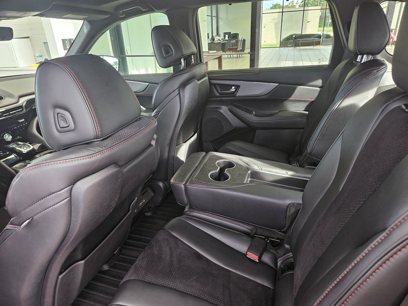 Used 2024 Acura MDX A-Spec AWD/4WD image 9