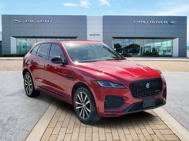 Certified 2025 Jaguar F-PACE R-Dynamic S AWD/4WD image 33