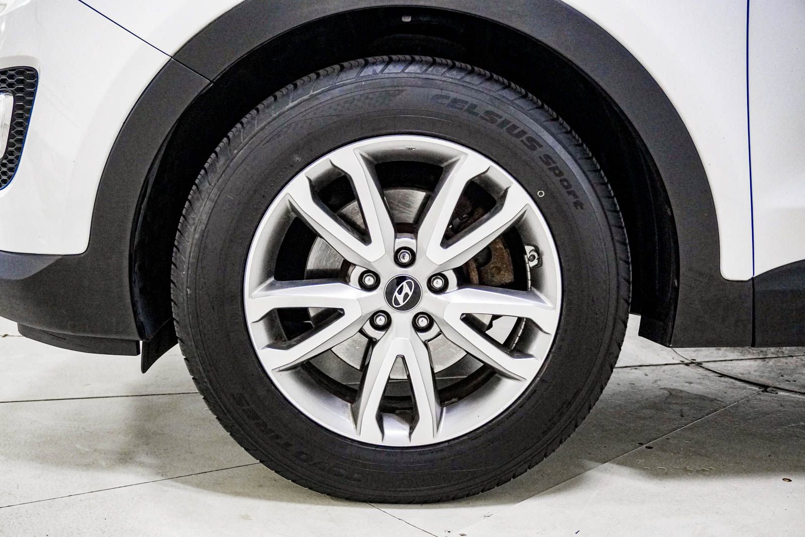 Used 2014 Hyundai Santa Fe Sport 2.0T AWD/4WD image 15