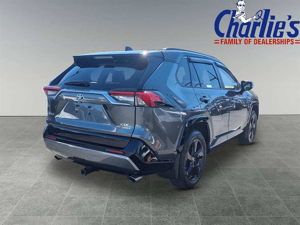 Used 2019 Toyota RAV4 XSE image 4