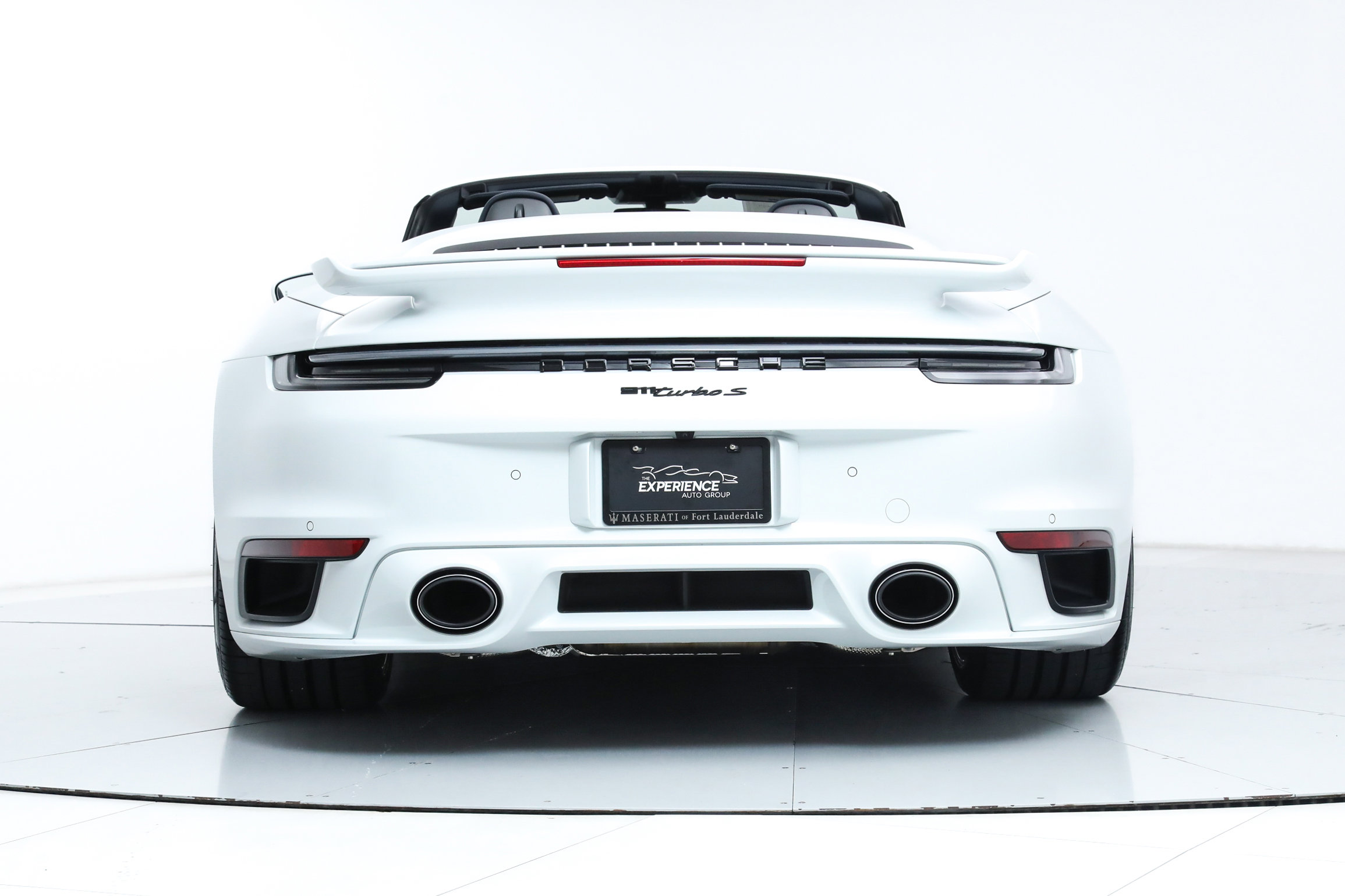 Used 2025 Porsche 911 Turbo S image 5