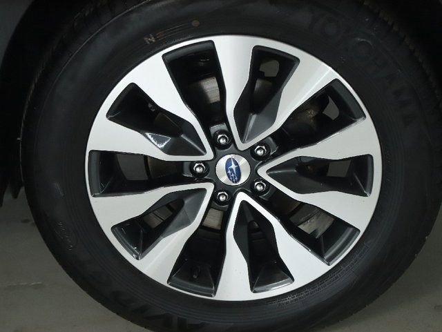 Certified 2023 Subaru Outback Limited XT image 39