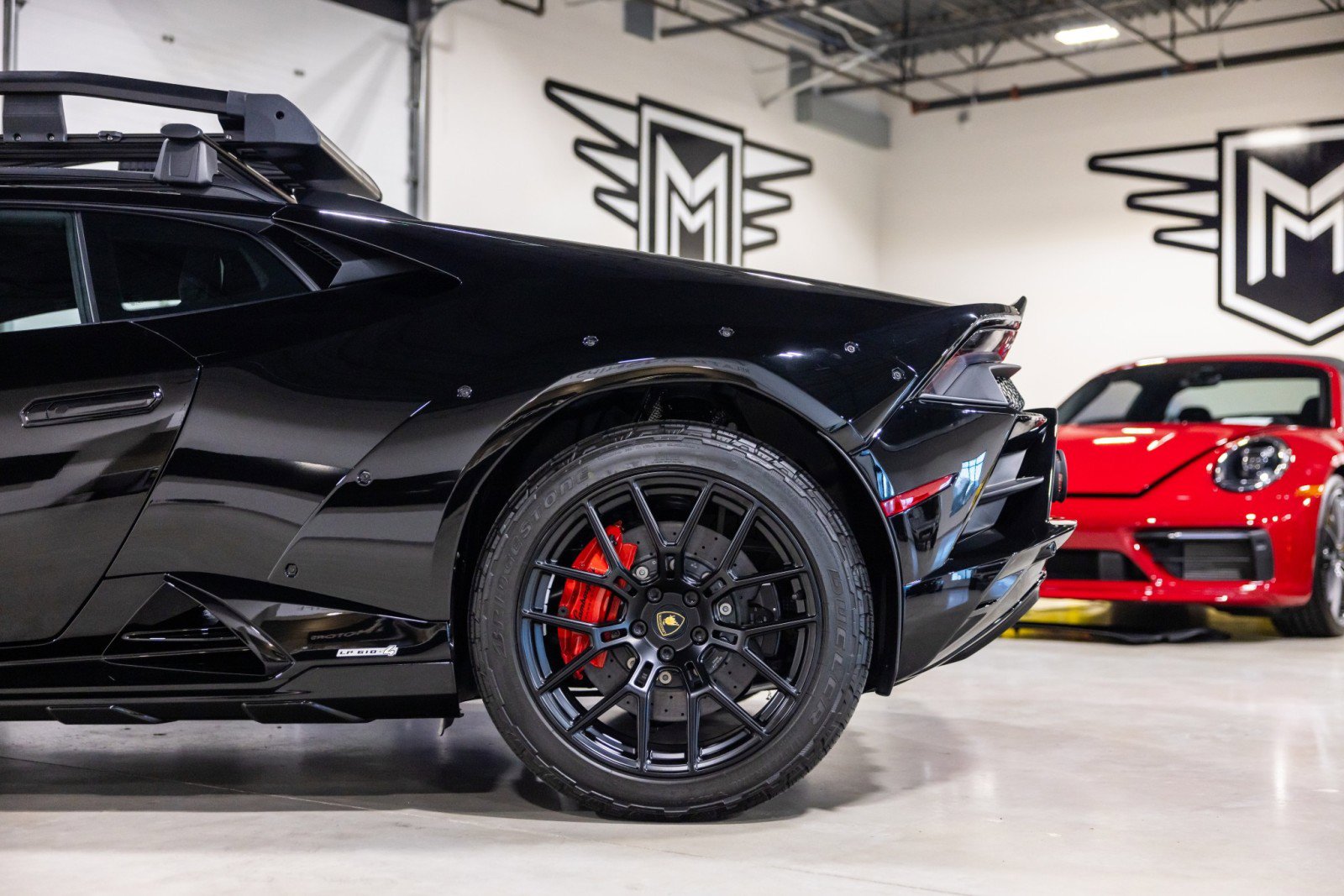 Used 2024 Lamborghini Huracan Sterrato AWD/4WD image 17