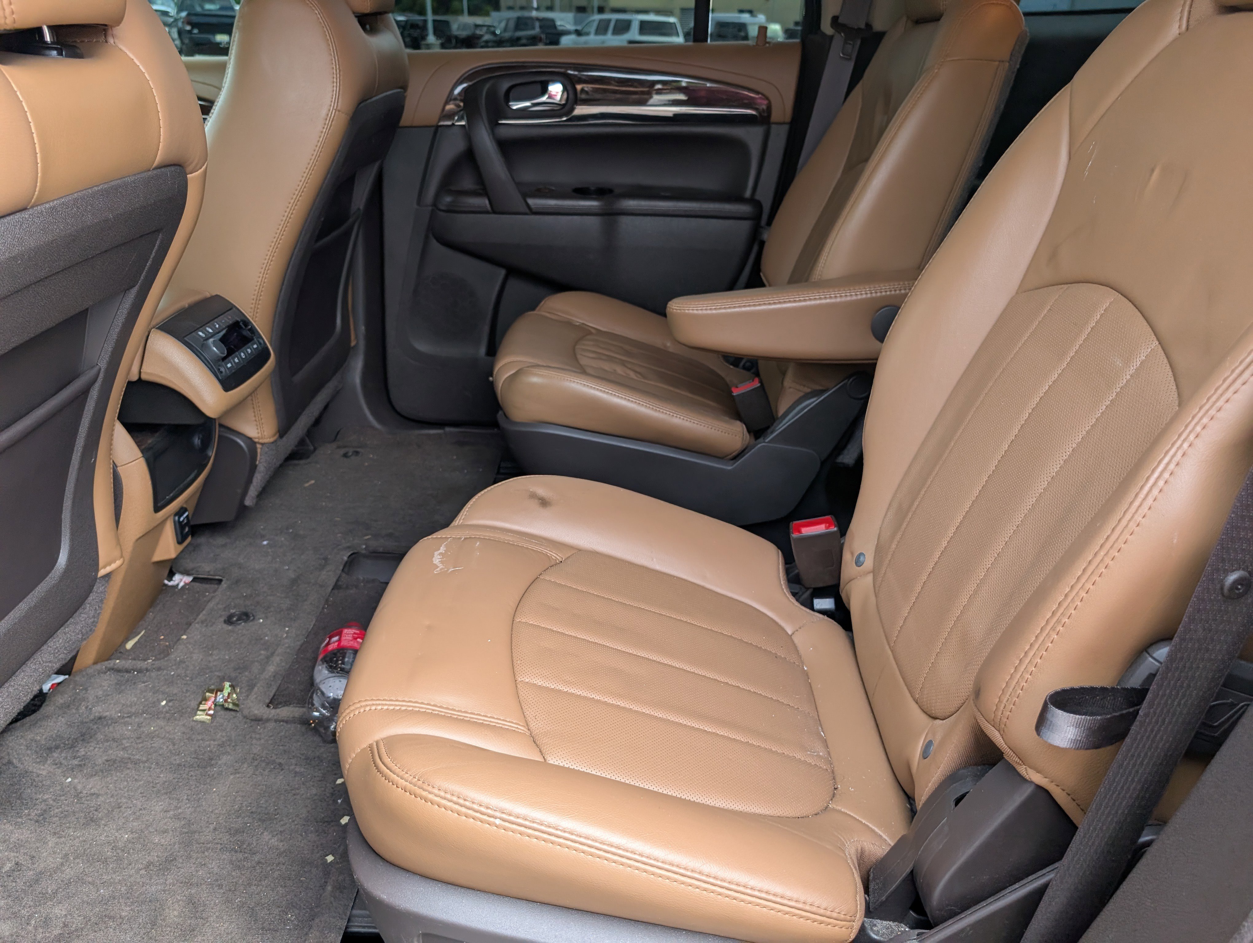 Used 2014 Buick Enclave Premium FWD image 8