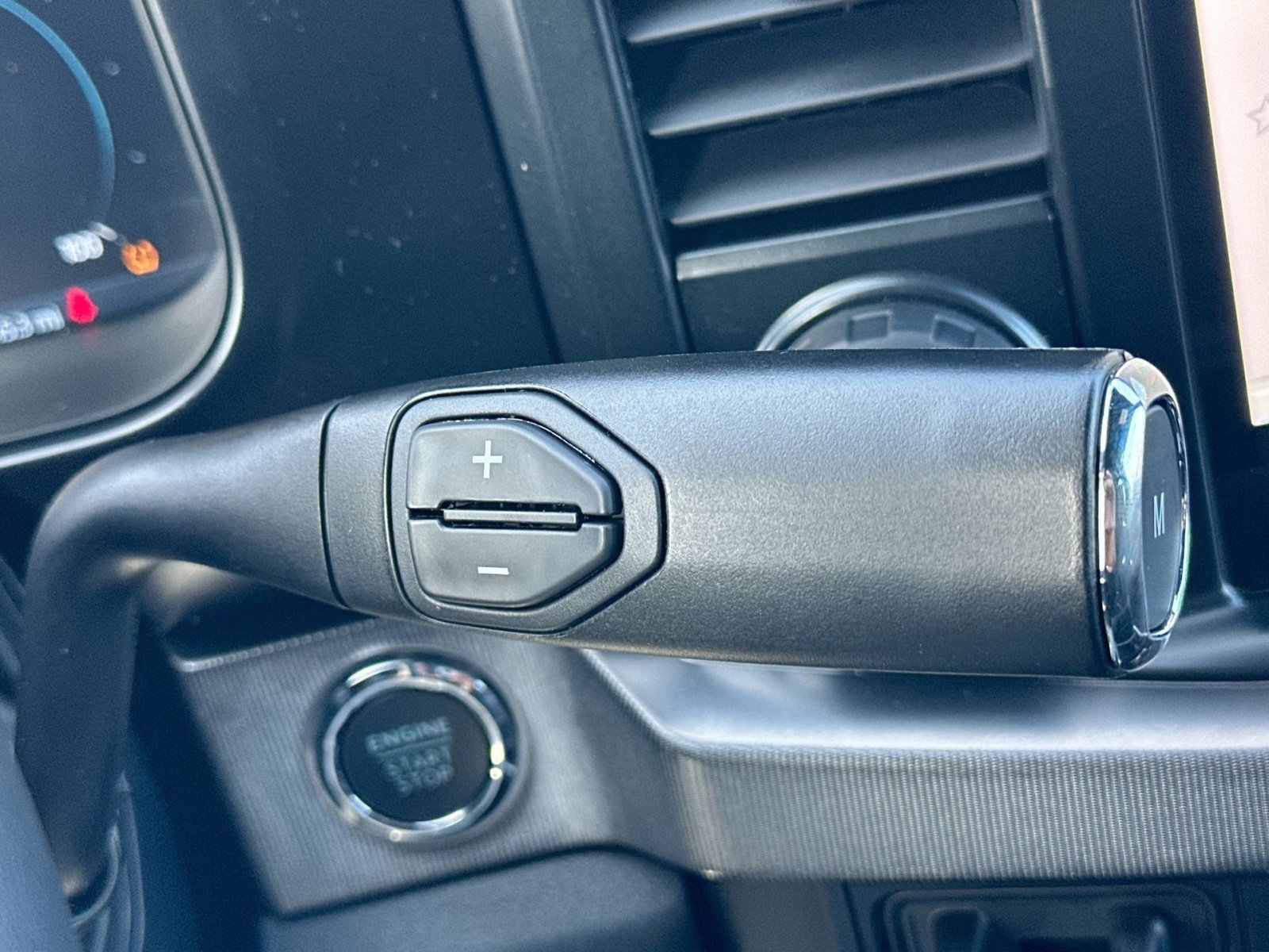 New 2026 Ford F250 Platinum w/ Tremor Off-Road Package image 32