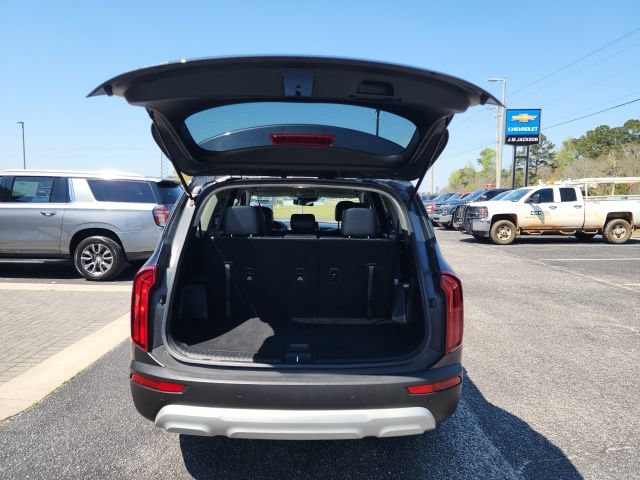 Used 2020 Kia Telluride LX FWD image 12