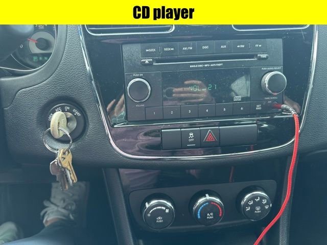 Used 2014 Chrysler 200 LX image 6