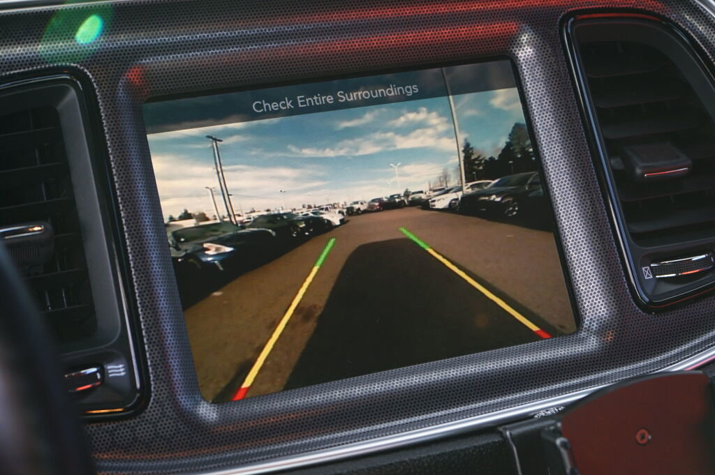 Used 2016 Dodge Challenger R/T Plus image 19