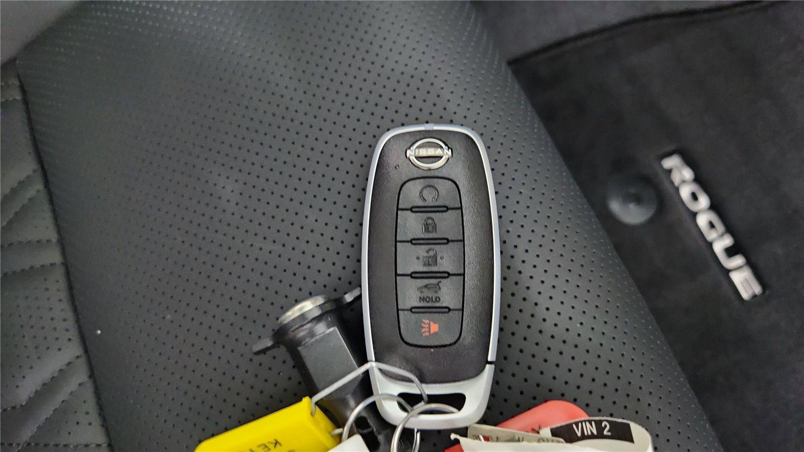 New 2025 Nissan Rogue Platinum w/ Platinum Premium Package image 29