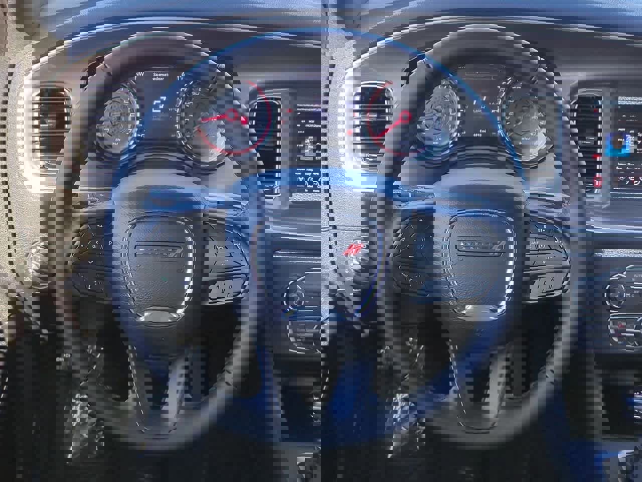 Used 2021 Dodge Charger SXT image 23