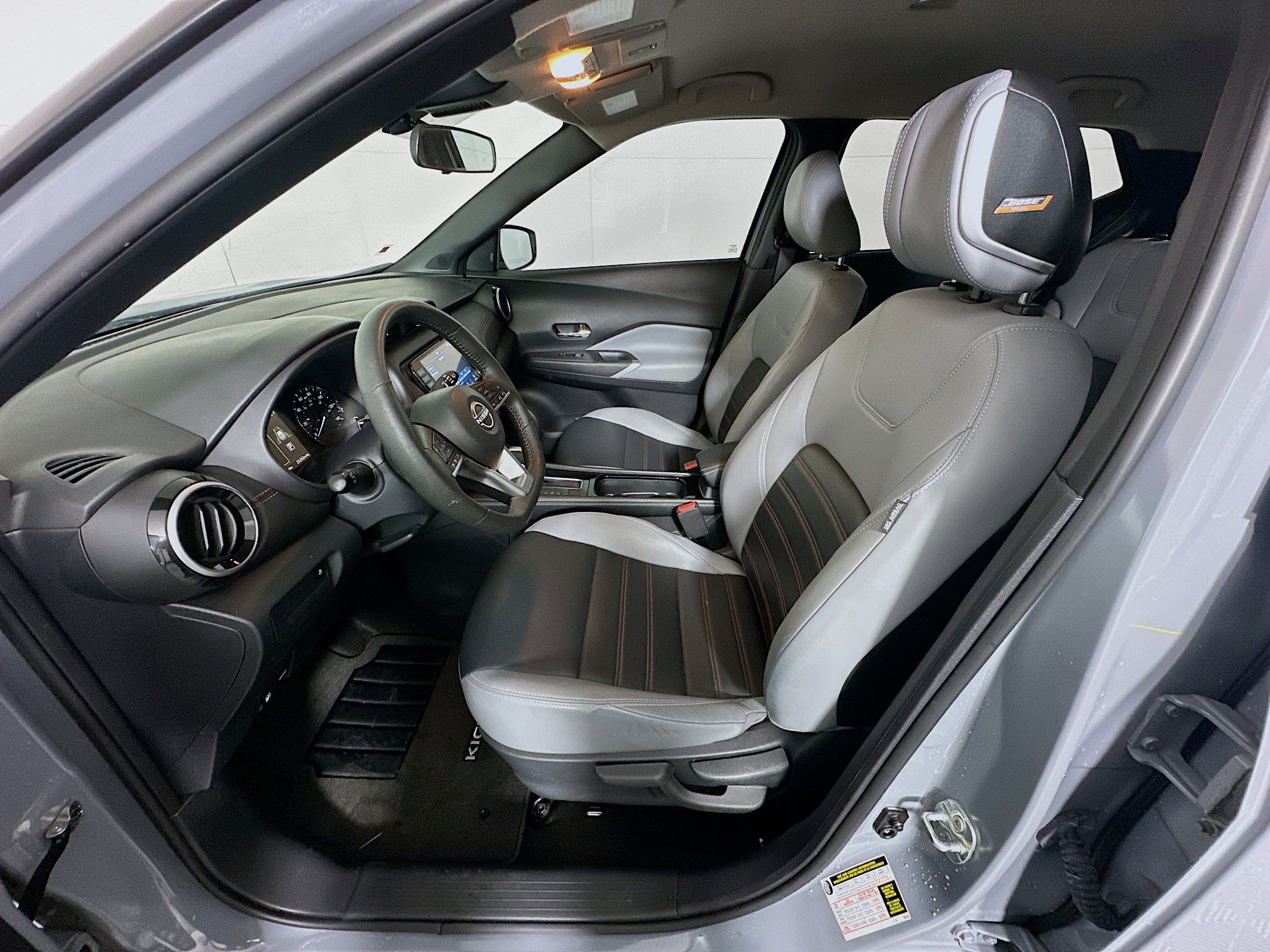 Used 2024 Nissan Kicks SR w/ SR Premium Package image 13