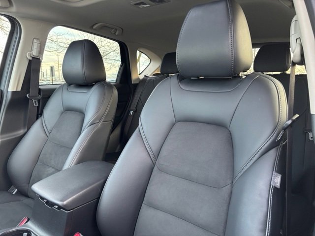 Used 2019 MAZDA CX-5 Touring image 23