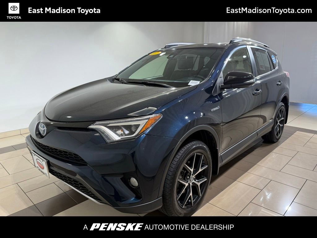 Used 2017 Toyota RAV4 SE AWD/4WD image 1