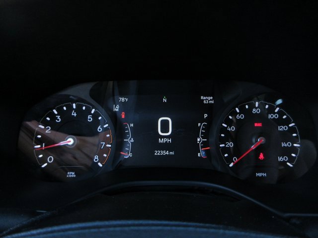 Used 2025 Jeep Compass Trailhawk image 14