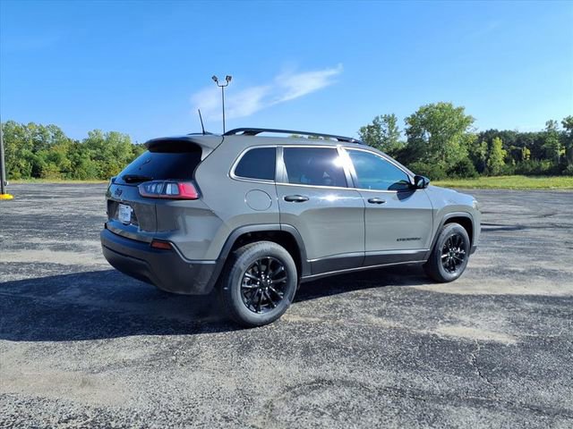 Used 2023 Jeep Cherokee Altitude Lux image 11