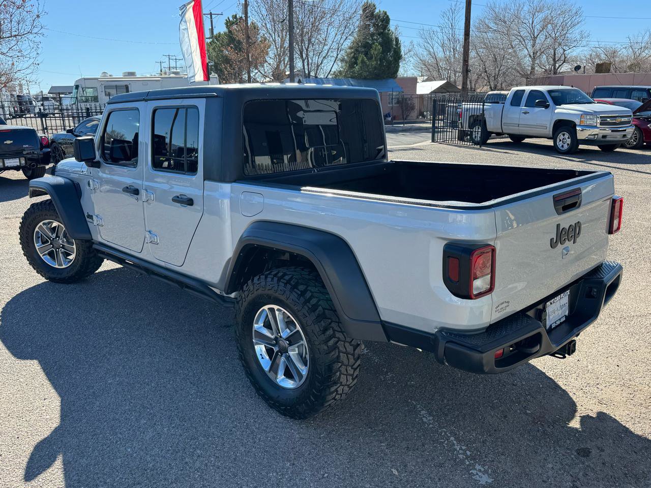 Used 2023 Jeep Gladiator Sport w/ Trailer Tow Package image 6