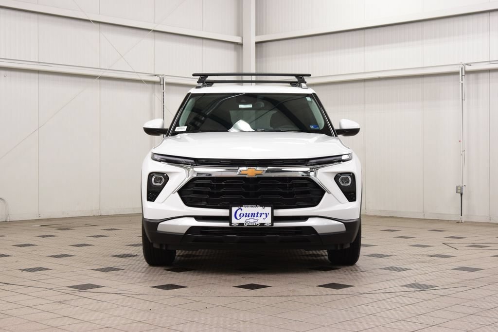 New 2026 Chevrolet TrailBlazer LT w/ Convenience Package FWD image 2