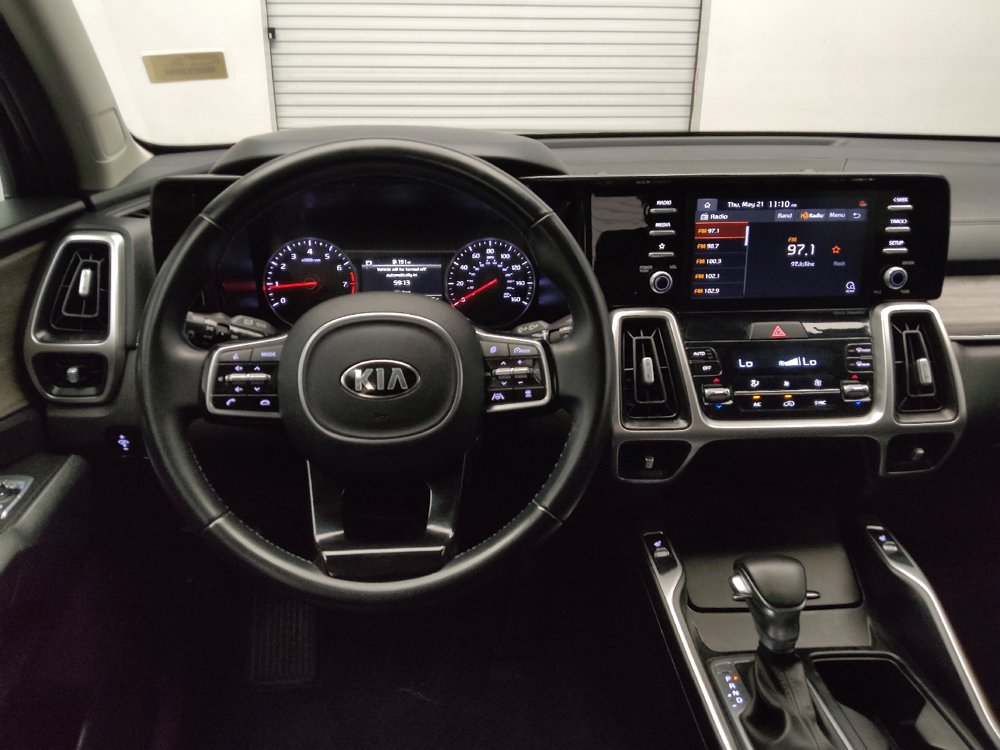 Used 2021 Kia Sorento EX w/ Panoramic Sunroof Package FWD image 22