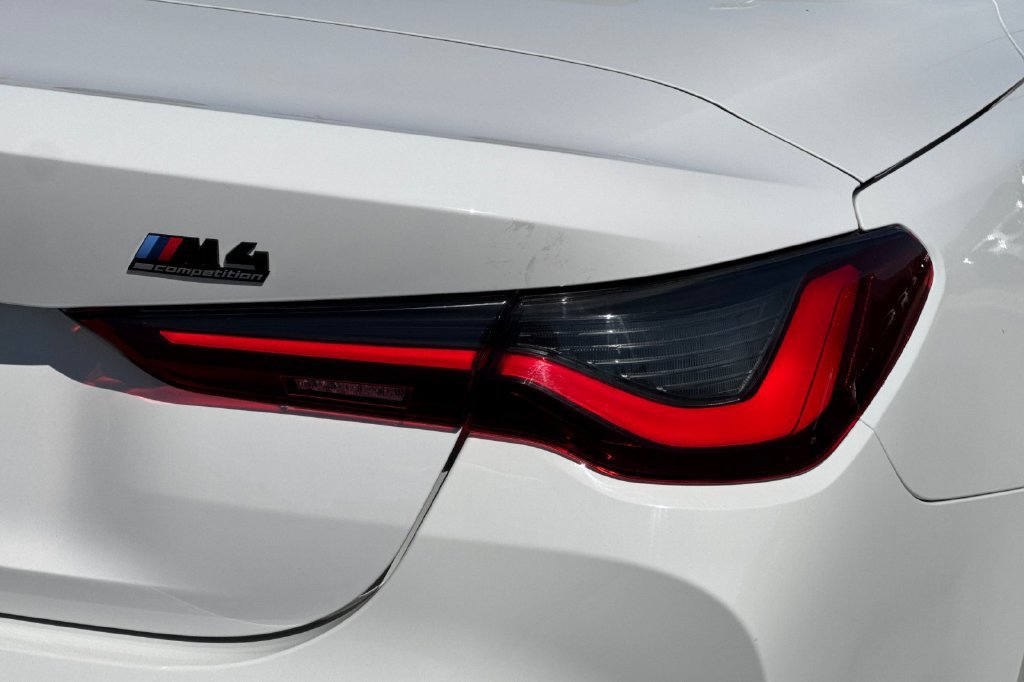 Used 2024 BMW M4 xDrive Competition AWD/4WD image 34