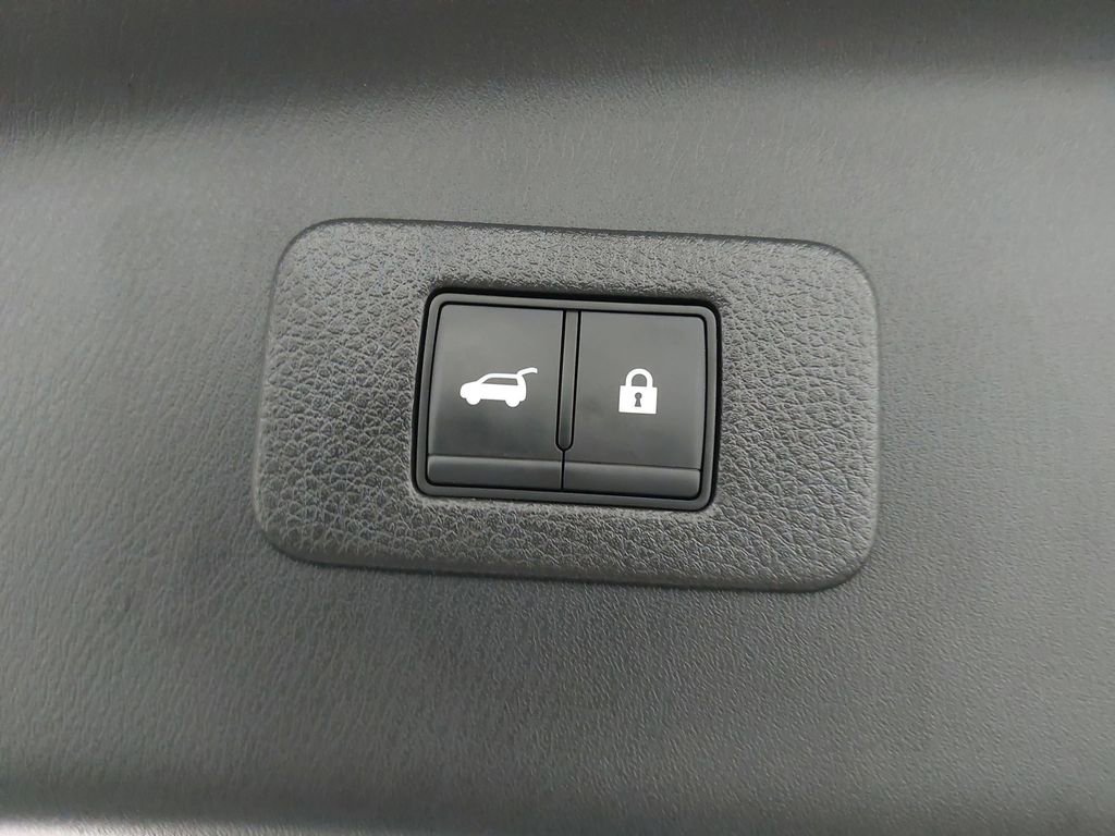 Certified 2024 Nissan Armada SL w/ Captain's Chairs Package image 15