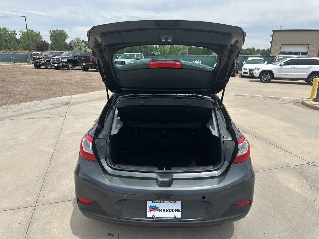 Used 2019 Chevrolet Cruze LT FWD image 20