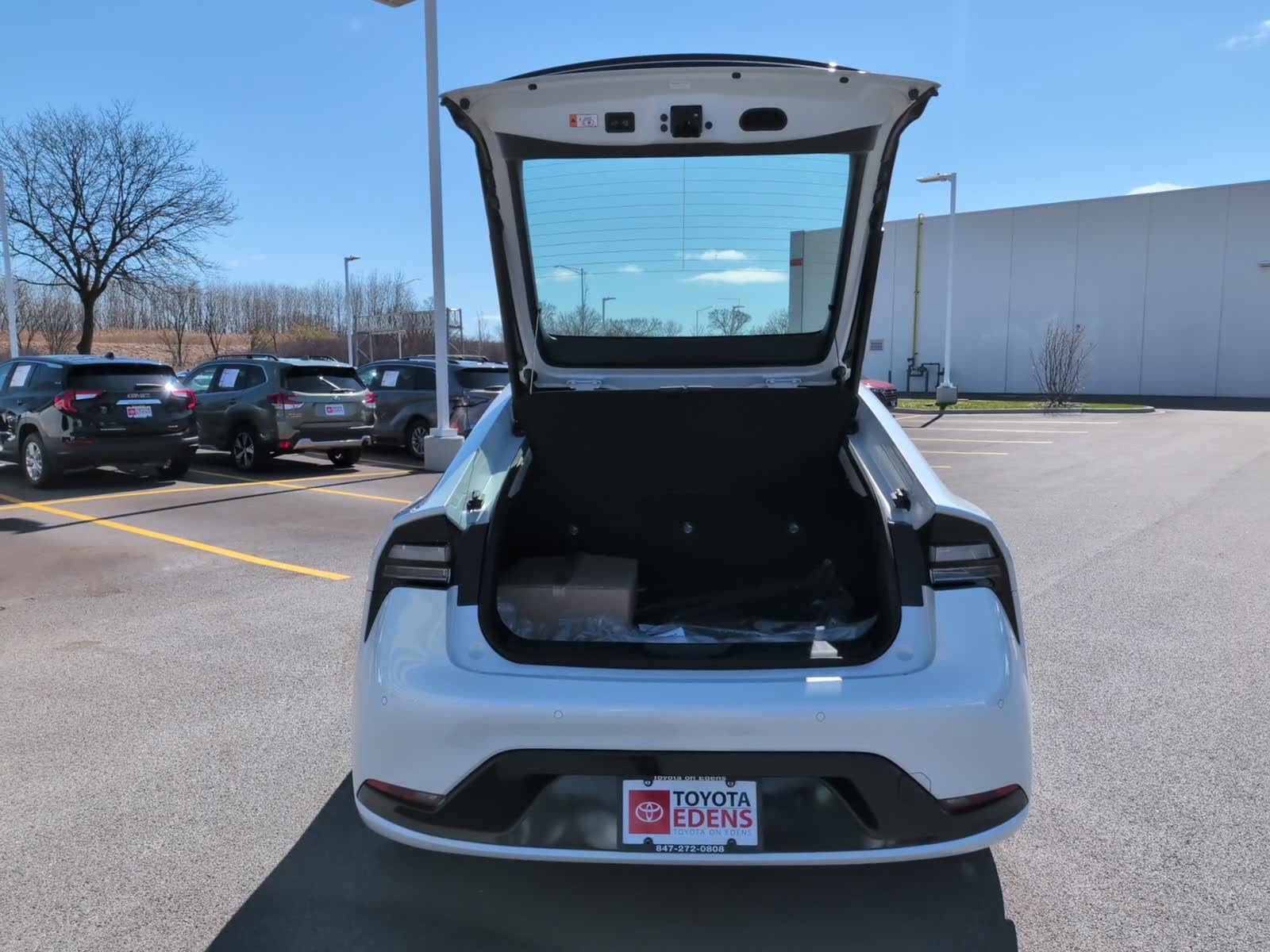 New 2026 Toyota Prius Plug-In Hybrid w/ Limited Premium Package FWD image 11