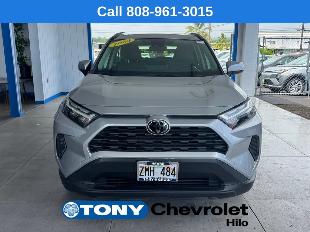 Used 2024 Toyota RAV4 XLE AWD/4WD image 8