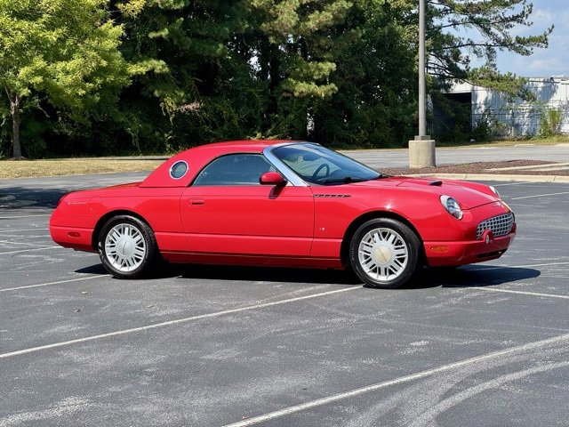 Used 2003 Ford Thunderbird image 10