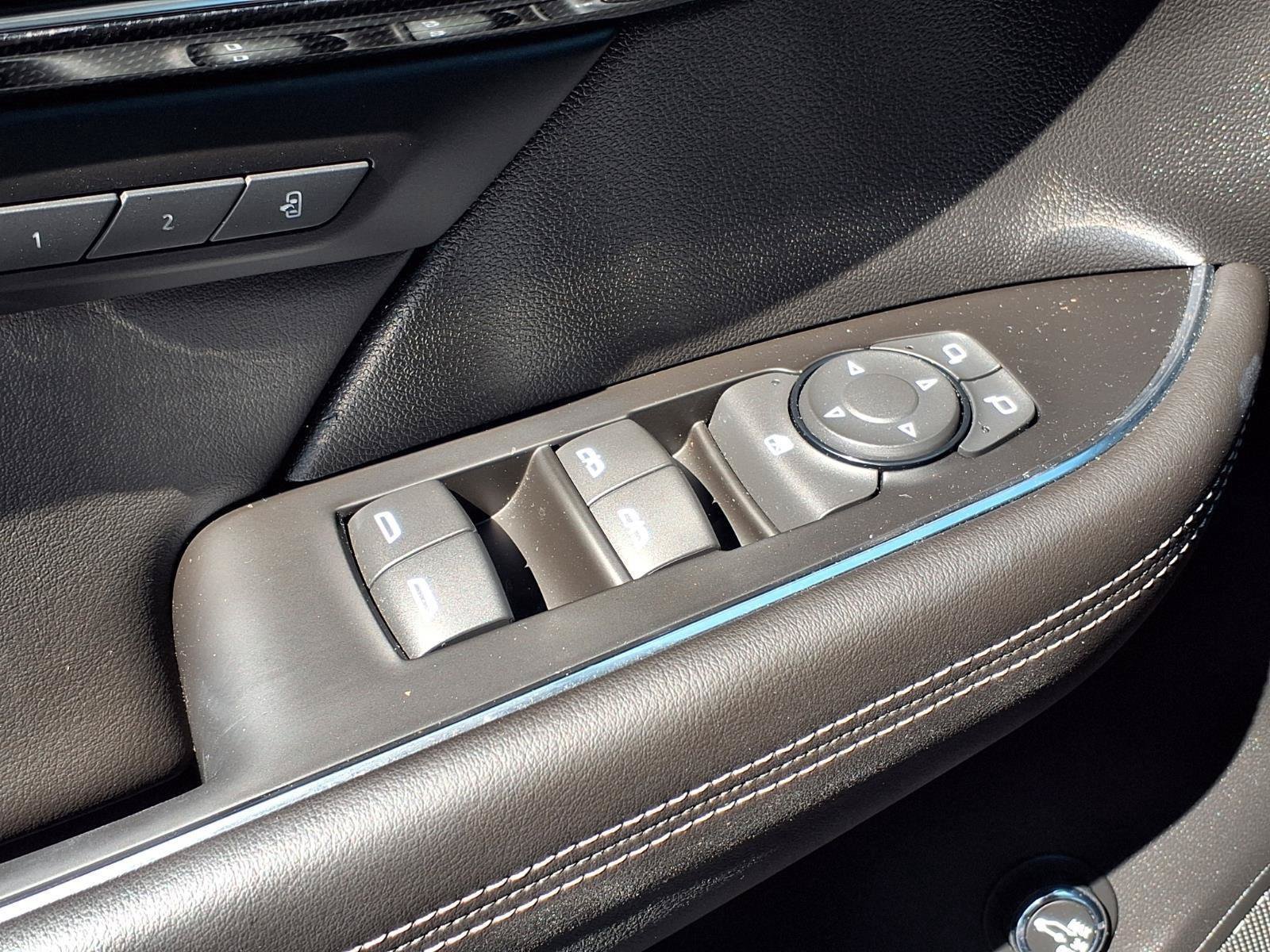 Used 2023 Buick Envision Essence w/ Sport Touring Package AWD/4WD image 19