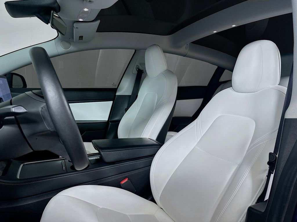 Used 2021 Tesla Model 3 Standard Range Plus image 8