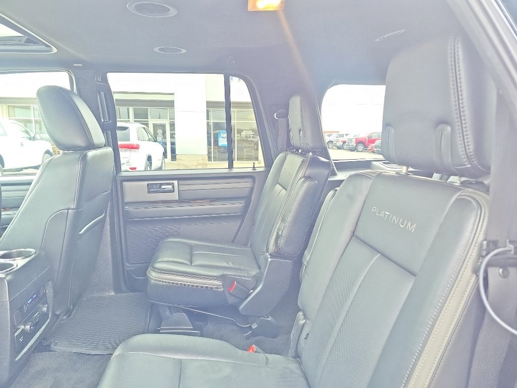 Used 2017 Ford Expedition EL Platinum image 13